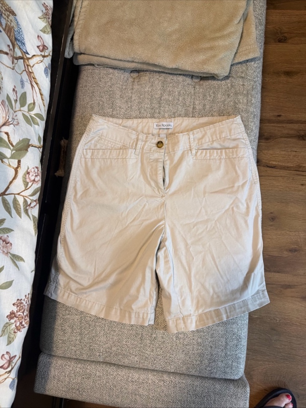 Kim RogersSignature Women's Beige Casual Shorts